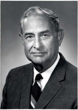 M. L. Huit
